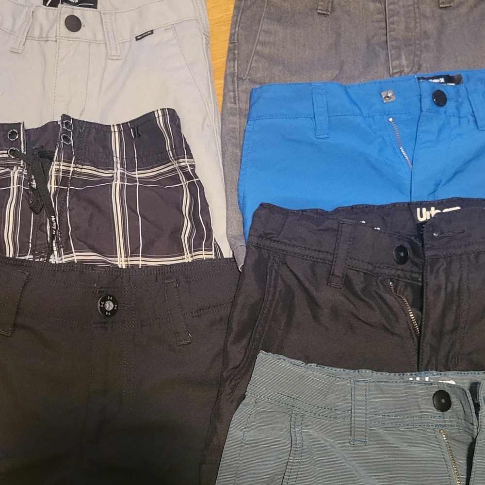 Whole lot name brand (Hurley, Lucky, Van etc) size 6-8